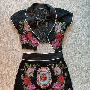 2-pc Set, Black Lace w/Floral Accents, Sz Sm